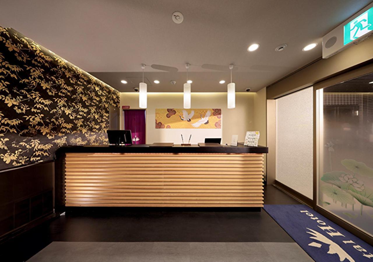 Shinsaibashi-Higashi Crystal Hotel Osaka Esterno foto