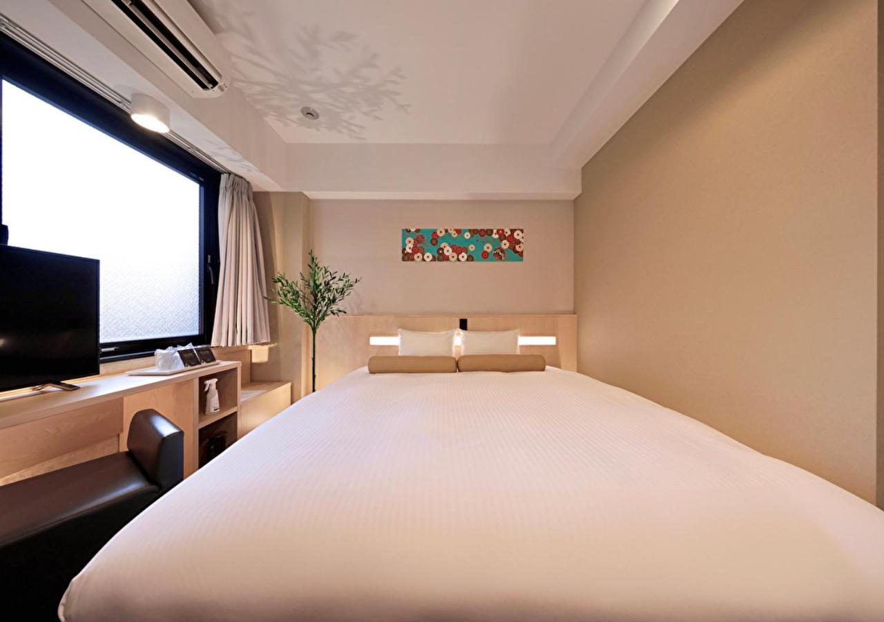 Shinsaibashi-Higashi Crystal Hotel Osaka Esterno foto